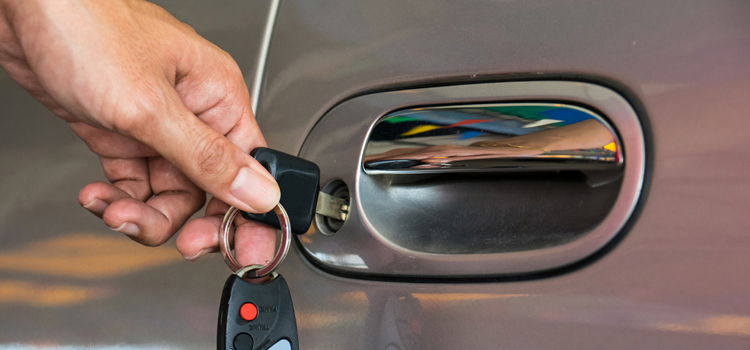 Car door lock repair in Rubidoux